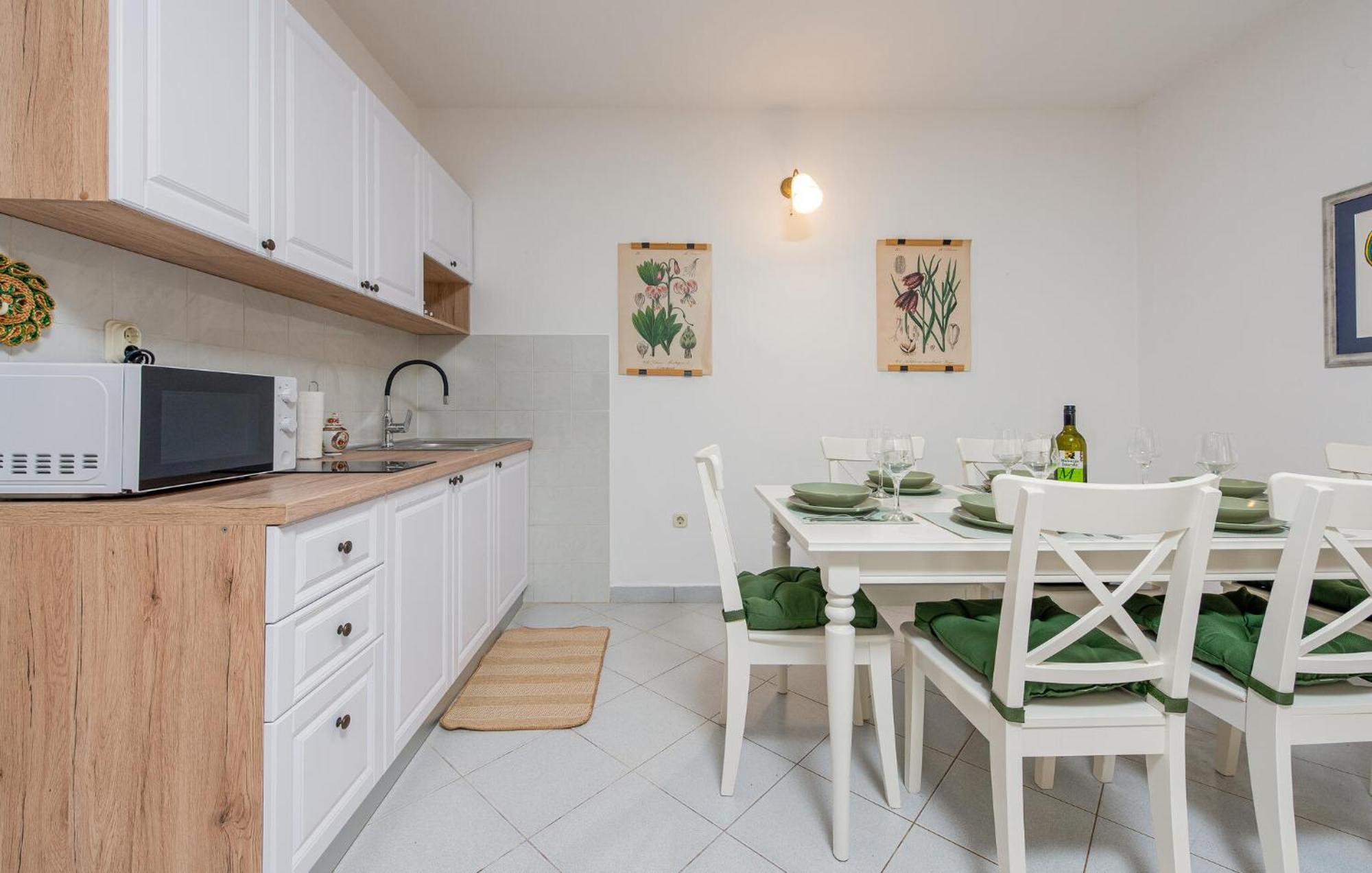 Beautiful Home In Novalja With Wifi Exterior foto